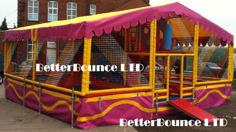 Play Trampoline Trailers Bouncy Castle Manufacture Sales In United Kingdom Leeds London France Spain Holland Europe Ireland